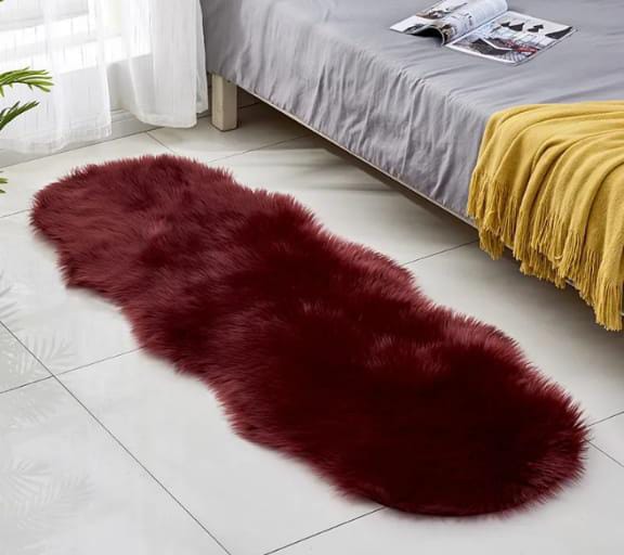 Luxury Faux Fur Carpet — Soft Fluffy Bedside Rug | 60×180cm | 5 Colours